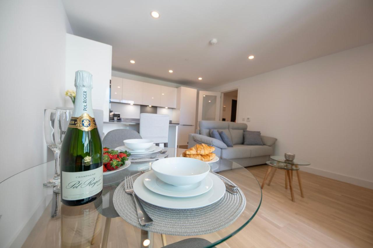 Brand New Luxury 1 Bed 2 Bath Apartment - Spa & Pool Gibraltar Exterior photo